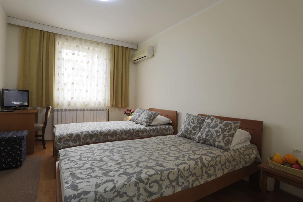Accommodation Tara Bělehrad Exteriér fotografie